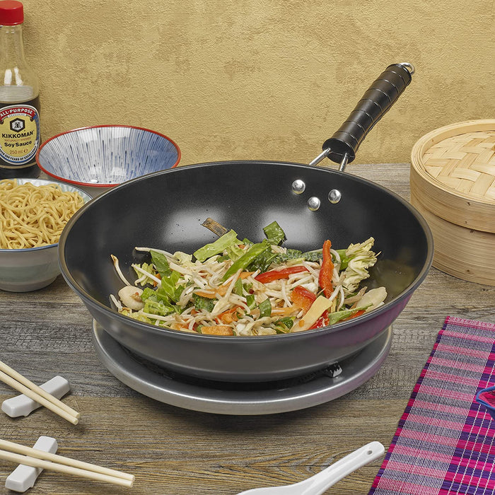 Homiu Non Stick Wok with Stand, 30cm Carbon Steel Wok Pan with Heat-Resistant Ribbed Handle